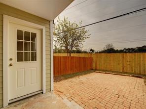 Building Photo - 11805 Alpheus Ave