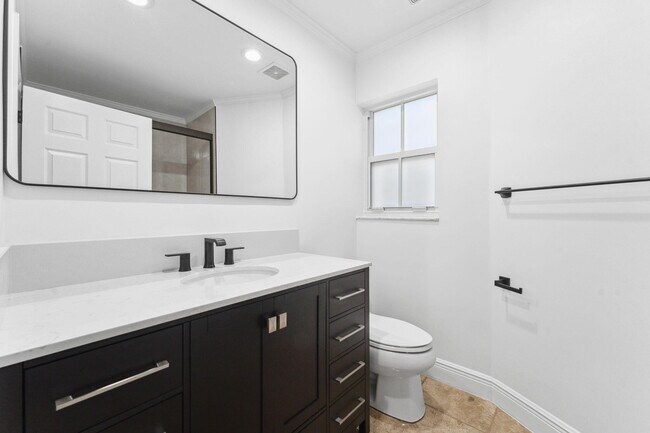 Building Photo - 6009 Royal Birkdale Dr