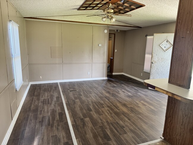 Building Photo - 229 Reggie Rd