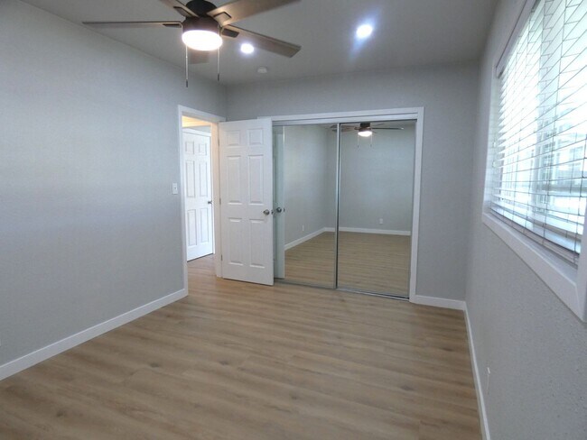 Building Photo - *Available NOW  in Whittier!*