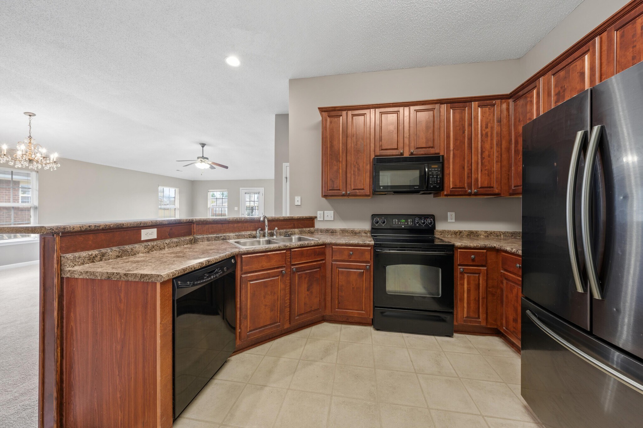 Building Photo - 409 Summer Cove Cir NW
