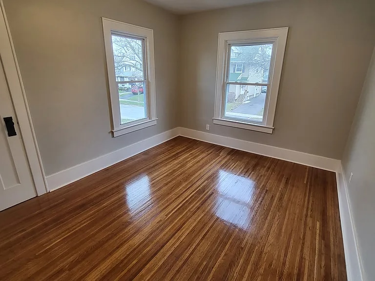 Building Photo - 25 Richland St