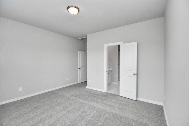 Building Photo - 6702 Arabella Lakes Dr