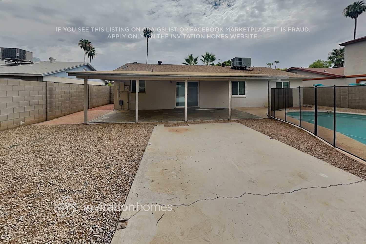 Building Photo - 5424 S El Camino Dr
