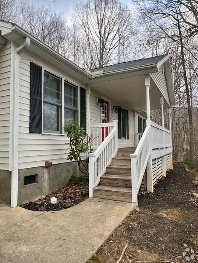 Building Photo - Rocky Creek Cottage