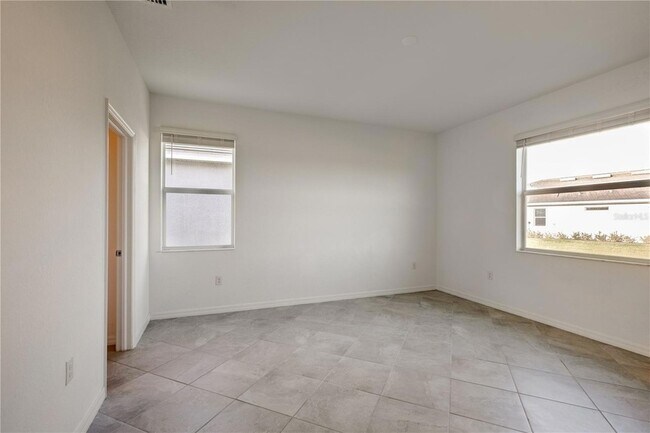 Building Photo - 11387 Pinot Dr