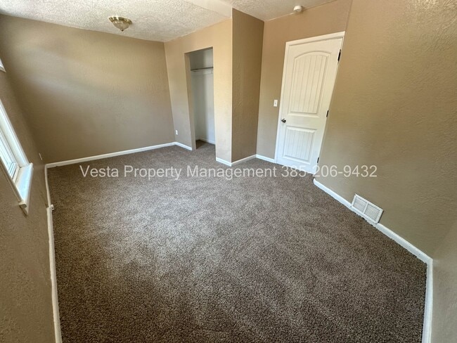 Building Photo - 2071 Jefferson Ave