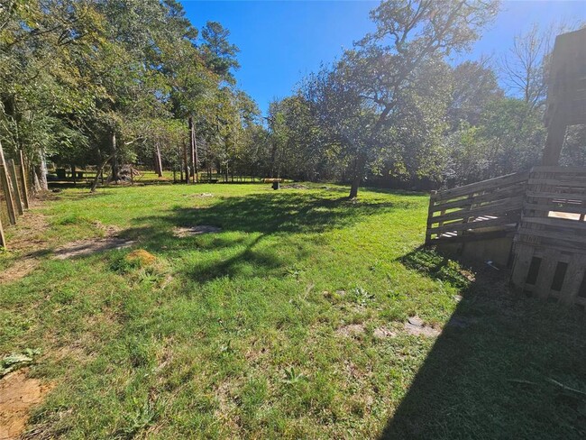 Building Photo - 27364 Tepee Trail