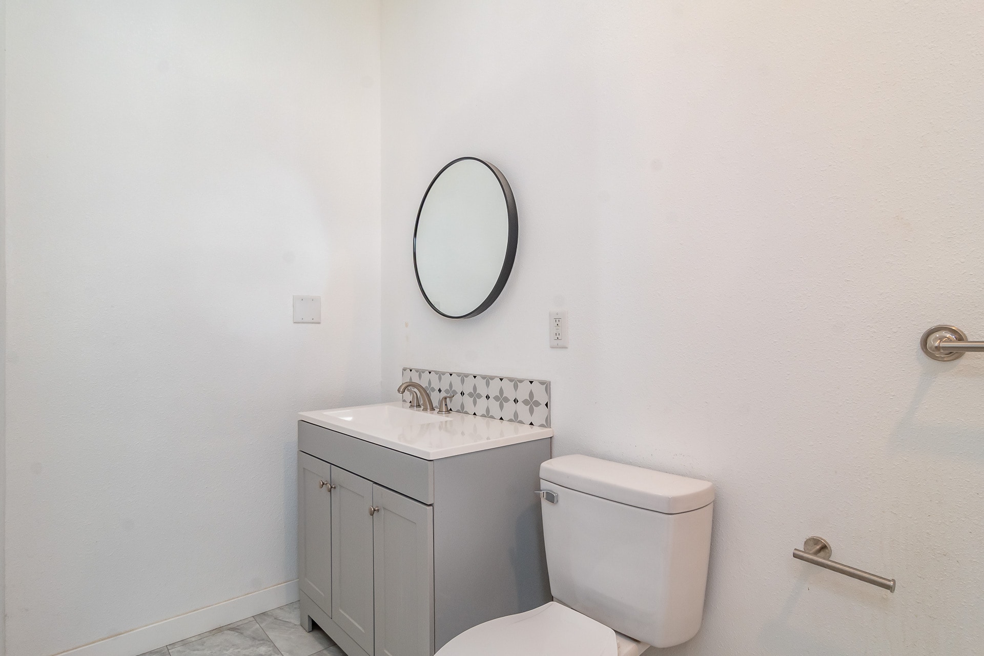 Building Photo - 500 Geary Dr