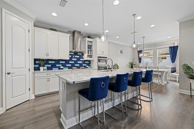 Building Photo - 2028 Woodleaf Hammock Ct