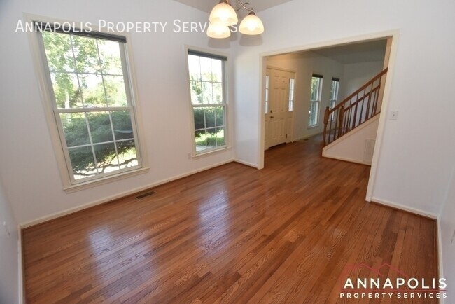 Building Photo - 307 Mainsail Dr