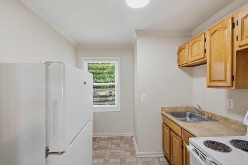 Building Photo - 3511 6th St