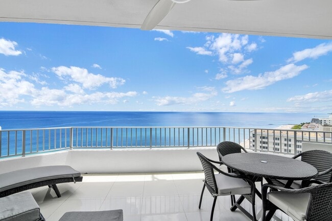 Building Photo - 550 S Ocean Blvd