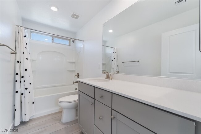 Building Photo - 10784 Glowing Dawn Ave