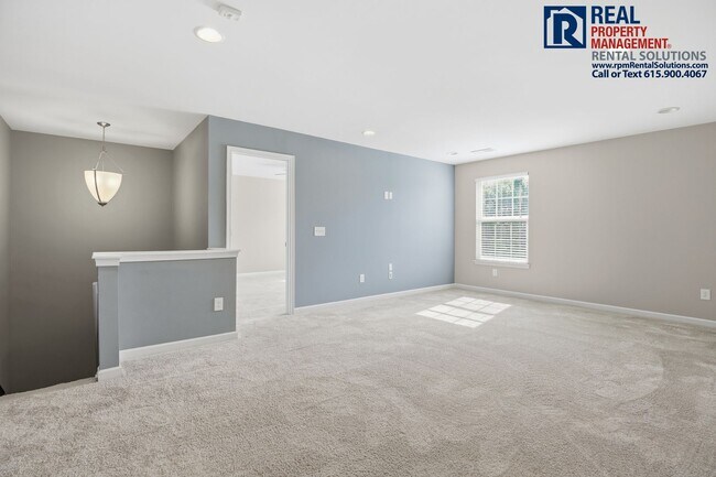 Building Photo - Gorgeous 4 bedroom brick home with bonus room and washer and dryer included! TRIPLE ROCKVALE SCHO...