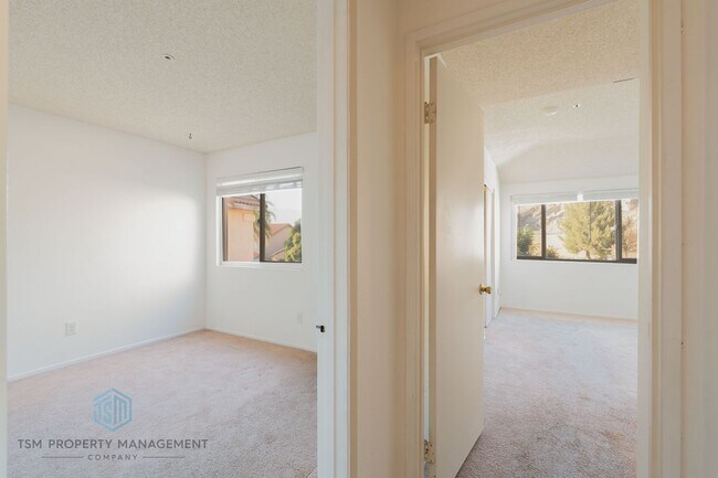 Building Photo - 14789 Cinnamon Dr