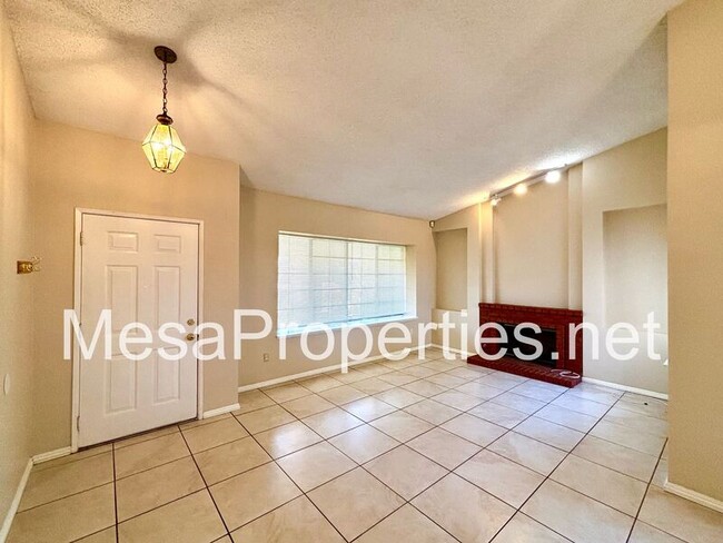 Building Photo - 14182 Liberty Way