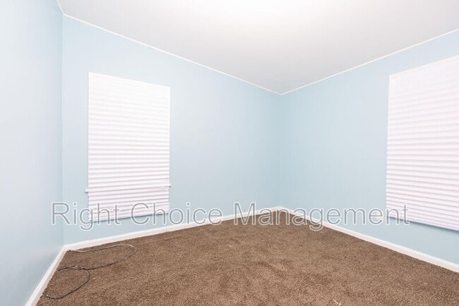 Building Photo - 5847 Forrest Rd