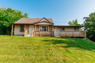 Building Photo - S76W19414 Prospect Dr
