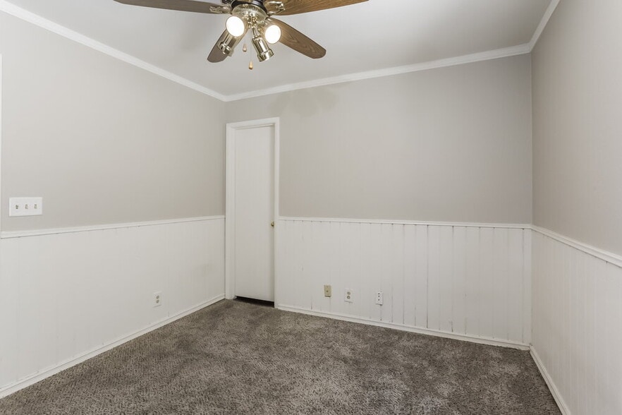 Building Photo - 7208 Pinon Crest Ct