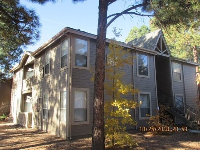Primary Photo - NOW AVAILABLE! 2-Bedroom, 2-Bathroom Summi...