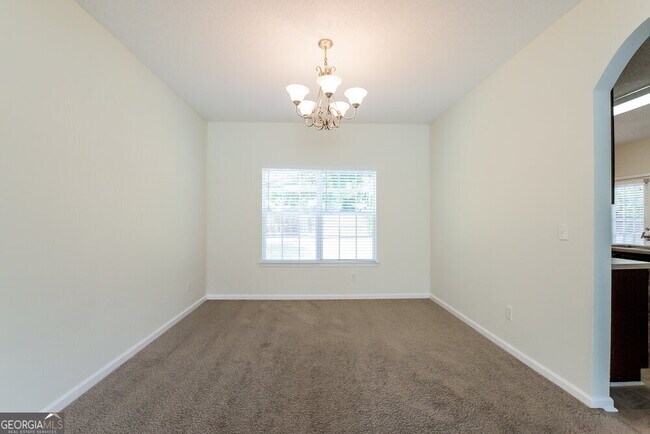 Building Photo - 516 Gristmill Ln