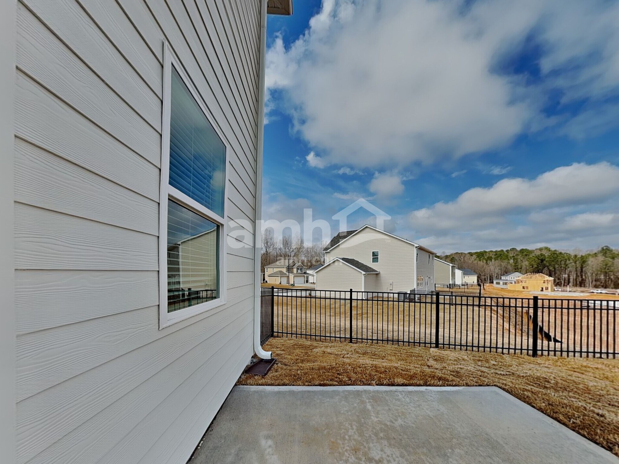 Building Photo - 425 Hickory Pointe Rd