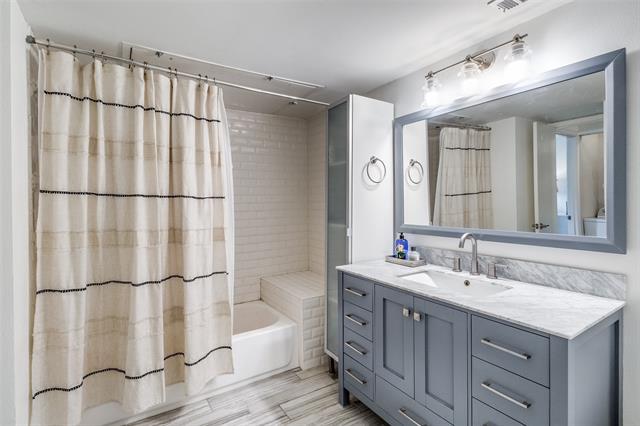 Building Photo - 5740 Martel Ave