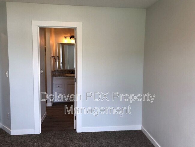 Building Photo - 1396 Kimber Ct