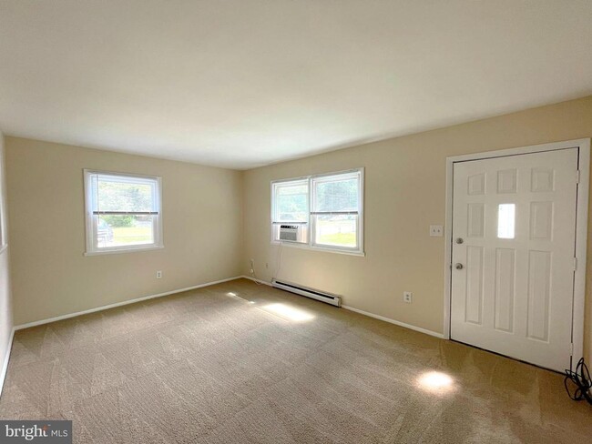 Building Photo - 21339 Brighton Ave