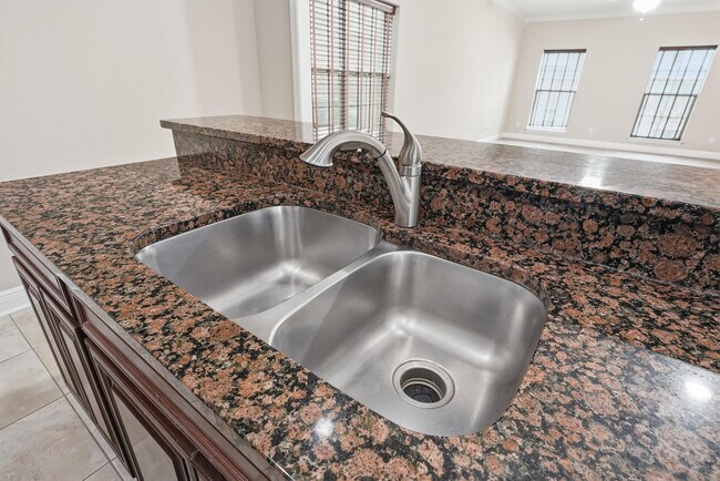 Building Photo - 1949 Mooring Dr