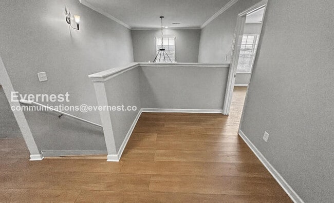 Building Photo - 4800 Inglewood Ct SE