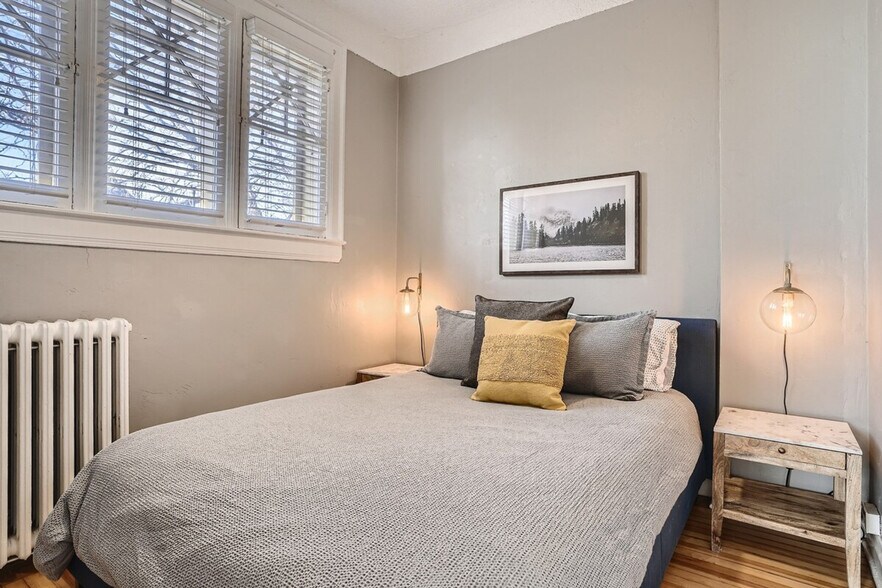 Building Photo - 1660 N Gaylord St