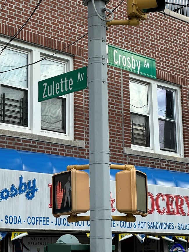 Building Photo - 2982 Zullet