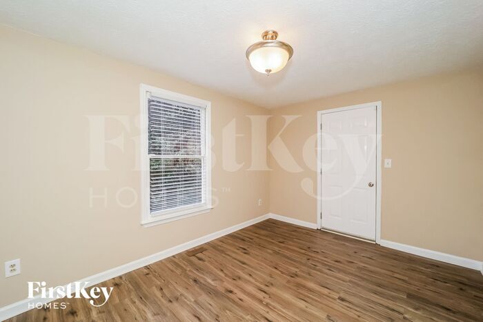 Building Photo - 4423 Treeline Way