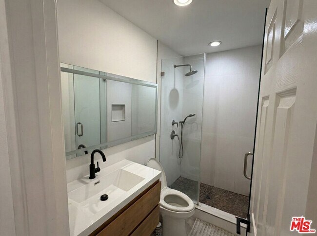 Building Photo - 17913 Martha Pl