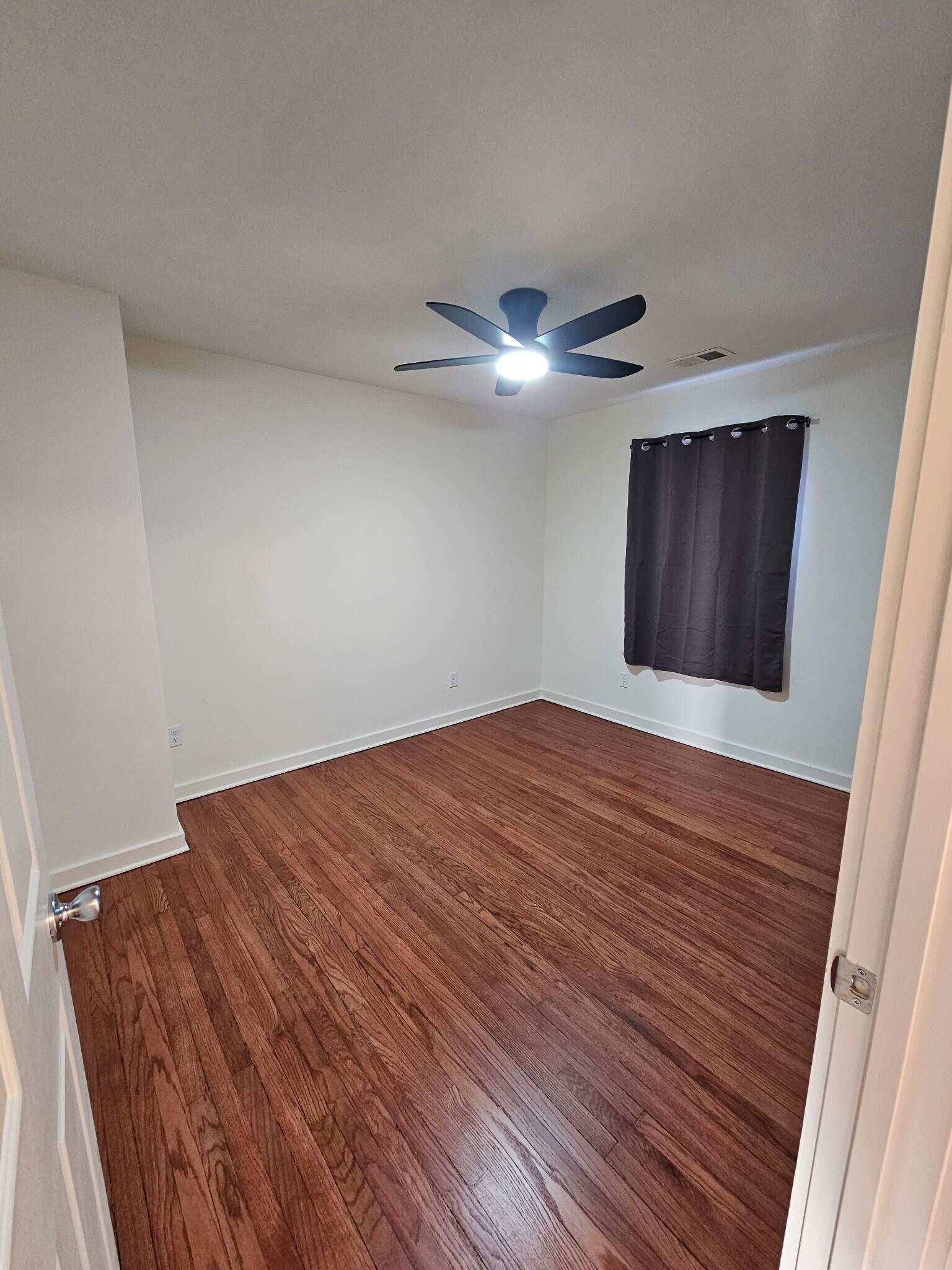 Building Photo - 2718 Pacific St