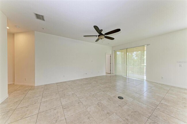 Building Photo - 8143 Miramar Way