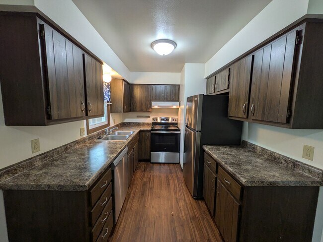 Primary Photo - Trafalger Place Duplex