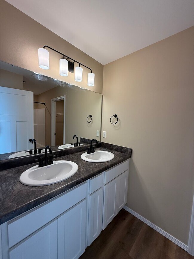 Building Photo - Brand New Construction 4BR house