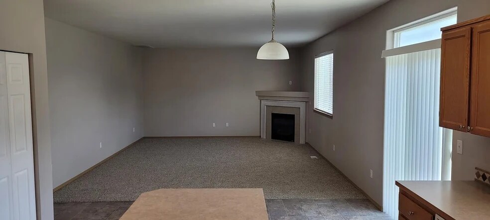 Building Photo - 16902 118th Avenue Ct E