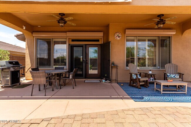 Building Photo - 2735 W Plum Hollow Dr