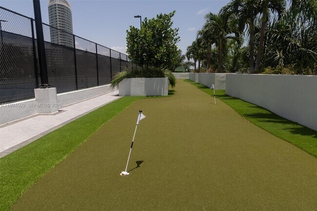 Building Photo - 1330 West Ave