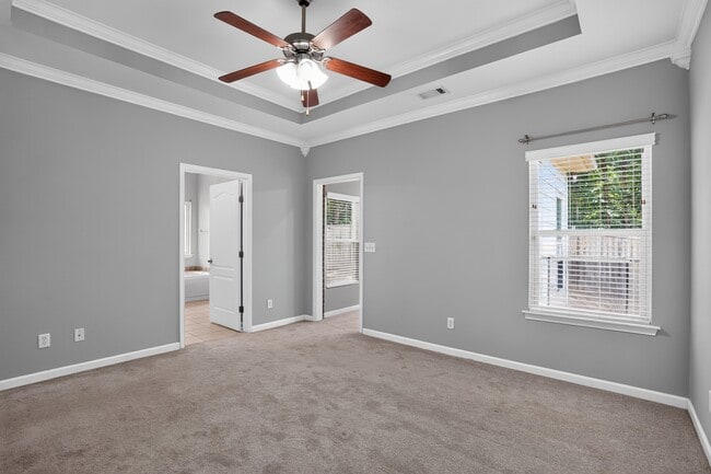 Building Photo - 265 Oxmoor Pl