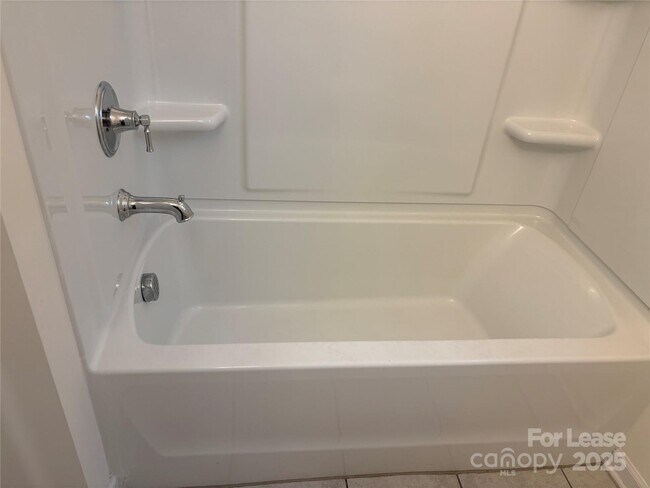 Building Photo - 9600 Finn Back Rd NW