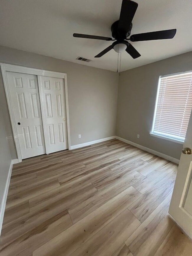 Building Photo - 4203 Silver Maple Ct