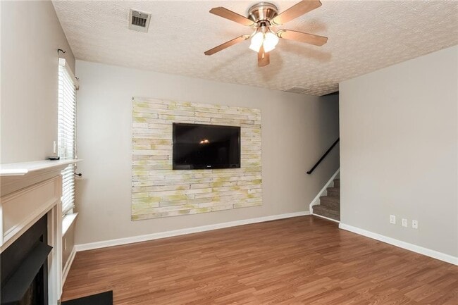 Building Photo - 4049 Hill Station Ct