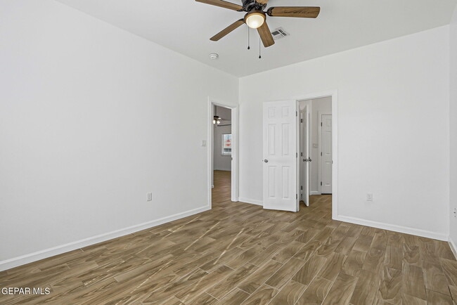 Building Photo - 9024 Tammy Ct