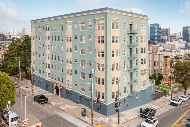 Building Photo - 300 Buchanan