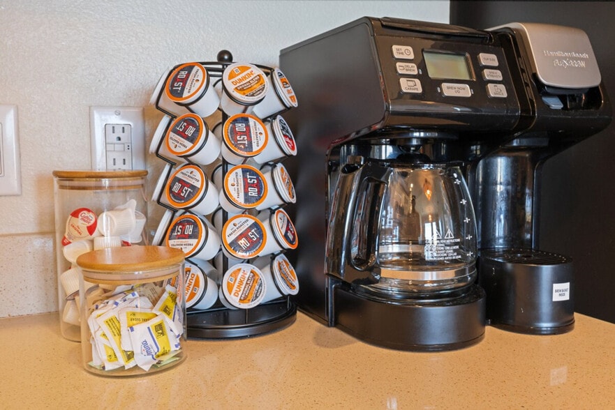 Building Photo - 4325 Ohio St